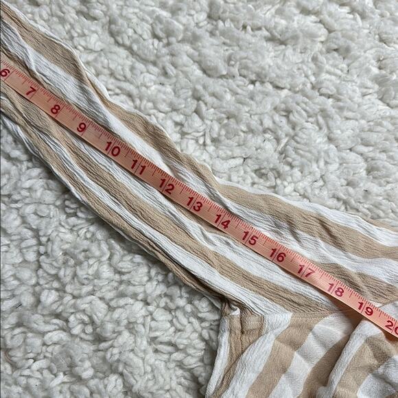 Hollister Striped Tan and White Women's Top Button Front Crop Top Lightweight - Picture 9 of 10